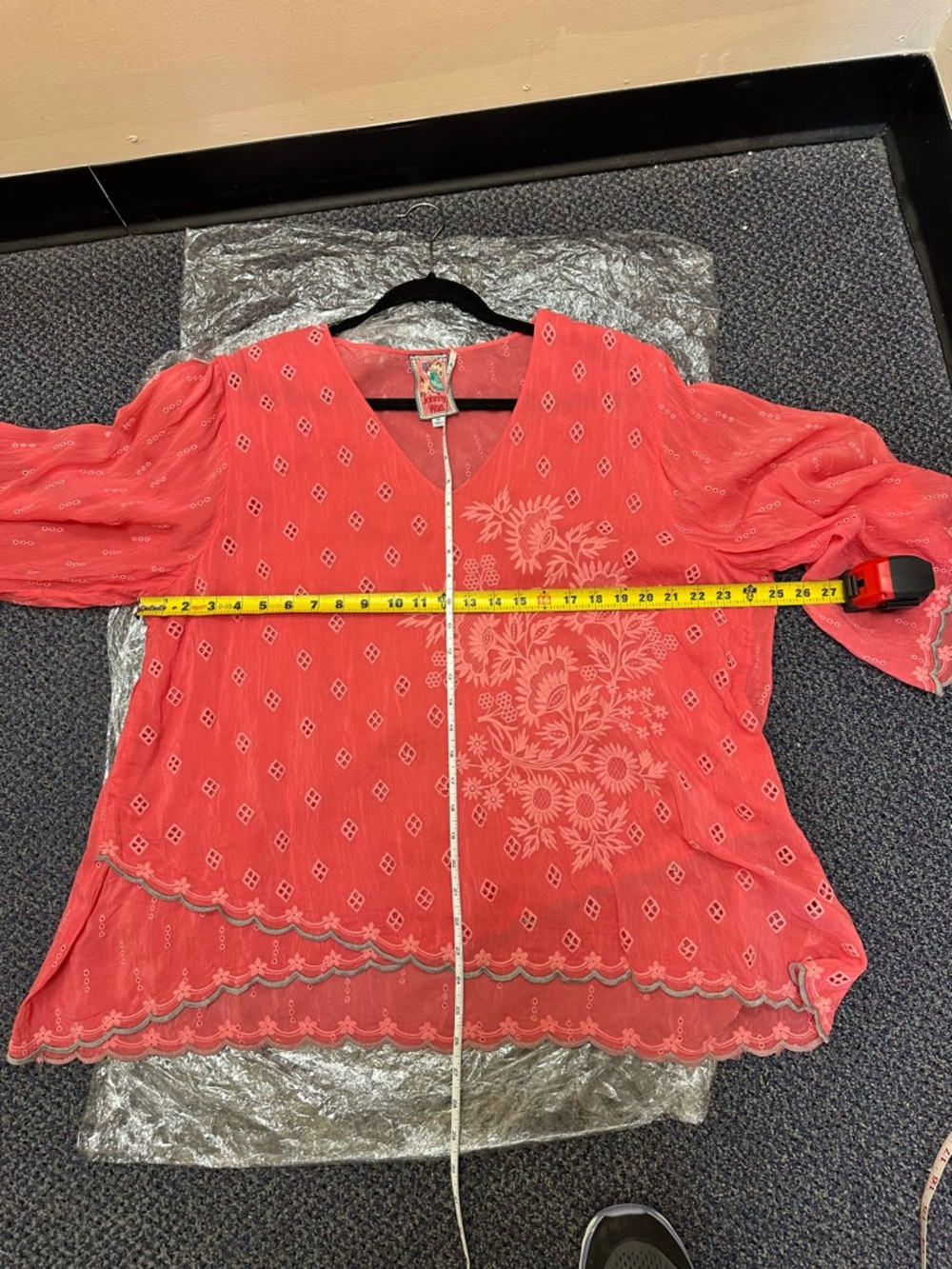 Johnny Was Coral Embroidered V-Neck Tunic-LIKE NEW! Size XXL -GORGEOUS! - Picture 6 of 6